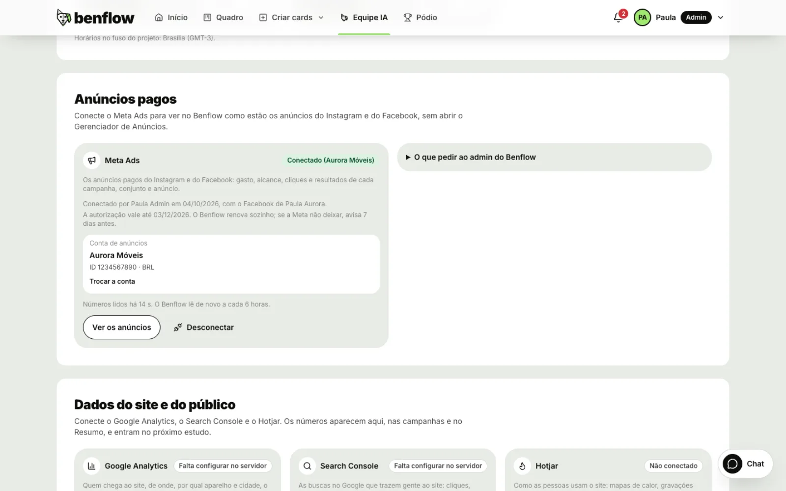 Sub-aba Conexões do Marketing da Aurora Móveis na seção Anúncios pagos: o cartão Meta Ads com o selo Conectado (Aurora Móveis), Conectado por Paula Admin com o Facebook de Paula Aurora, até quando a autorização vale, a Conta de anúncios Aurora Móveis com o ID e a moeda BRL, Trocar a conta, Números lidos há 14 s, Ver os anúncios e Desconectar; ao lado, O que pedir ao admin do benflow